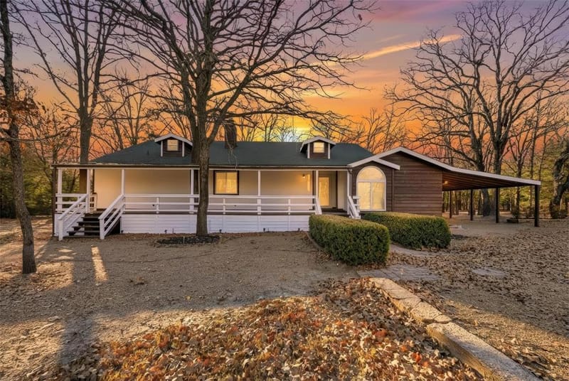 9902 County Road 2434, Terrell TX 75160