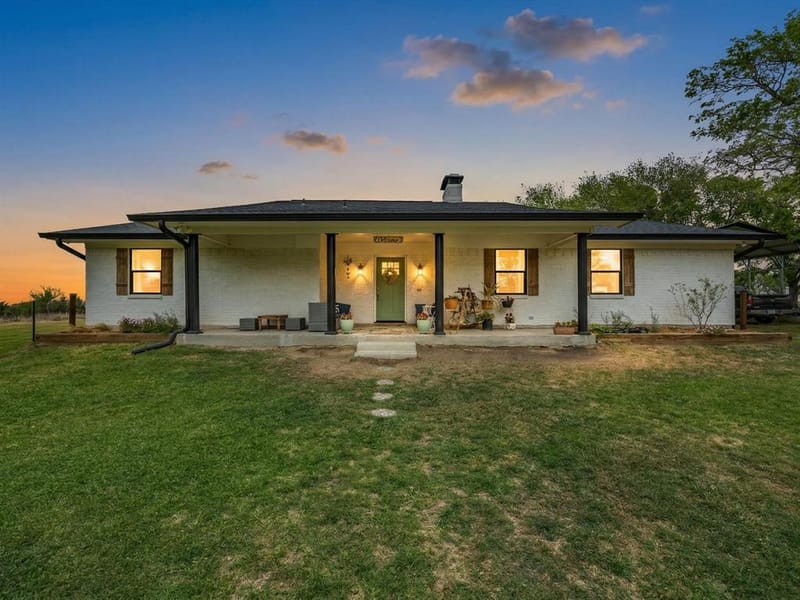 15720 W Highway 22, Blooming Grove TX 76626