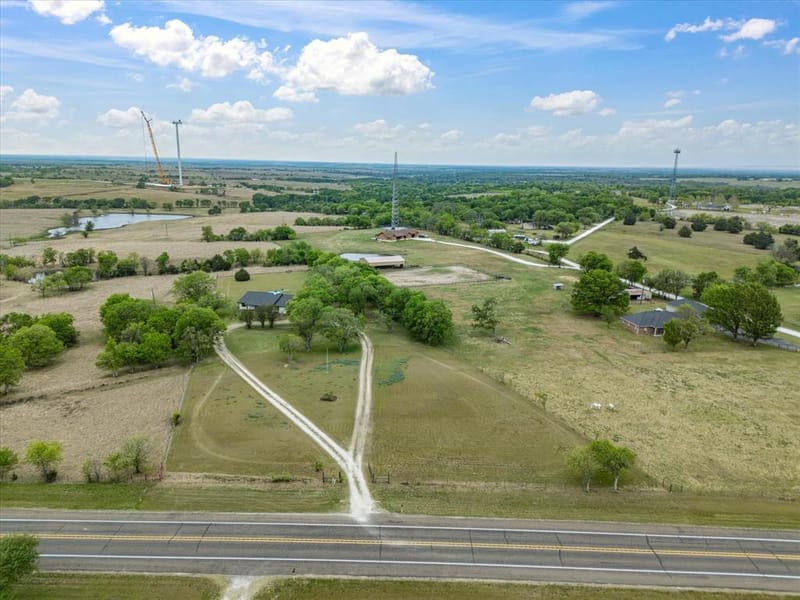 15720 W Highway 22, Blooming Grove TX 76626 - Photo 38