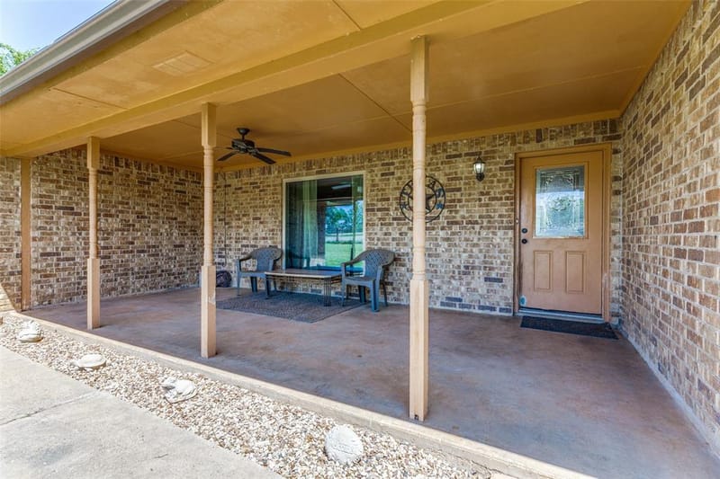 1232 County Road 4371, Decatur TX 76234 - Photo 2