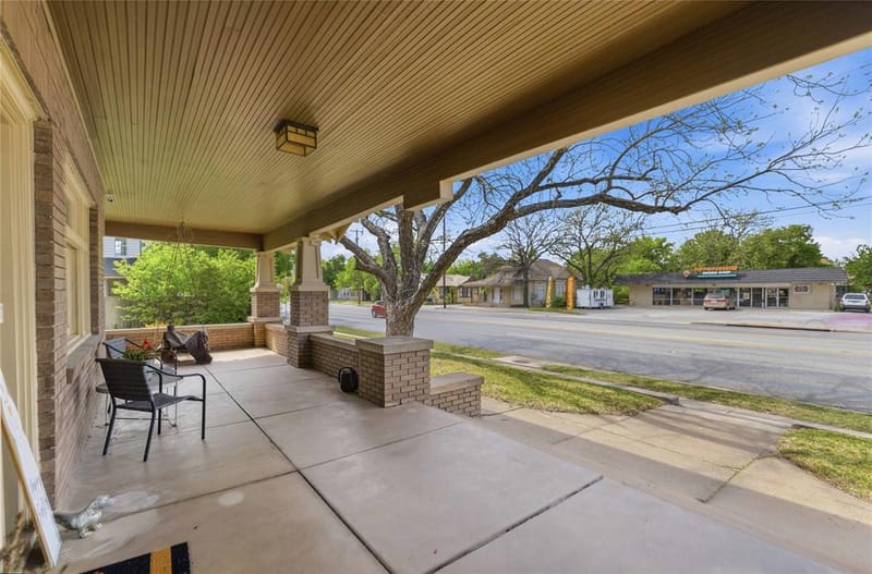 1700 Austin Avenue, Brownwood TX 76801 - Photo 37