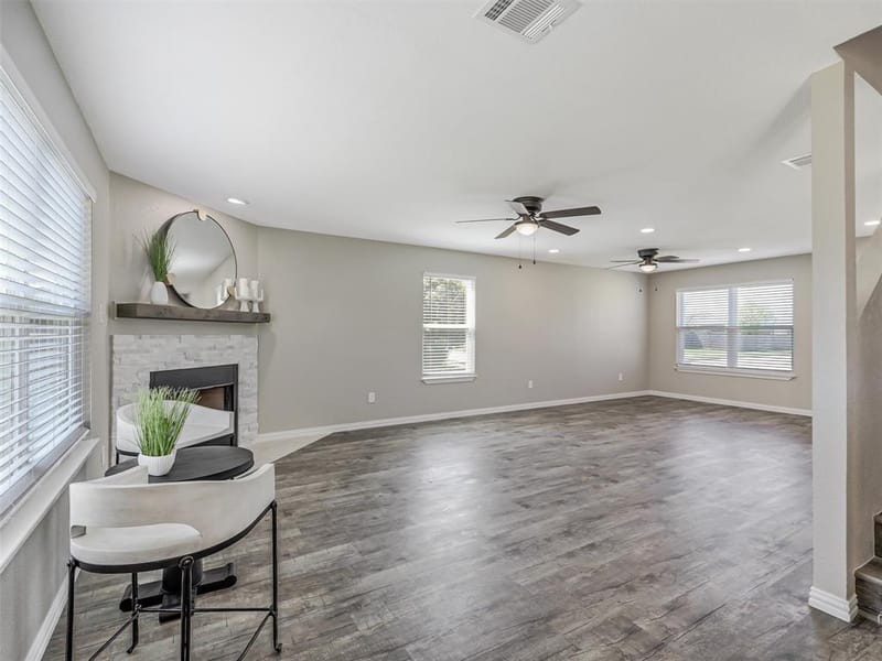 316 Spurlock Drive, Krum TX 76249 - Photo 7