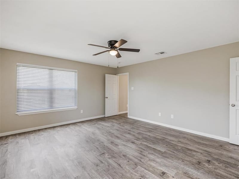 316 Spurlock Drive, Krum TX 76249 - Photo 15