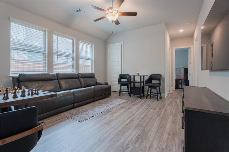 1924 Burton Hollow Way, McKinney TX 75071 - Photo 27