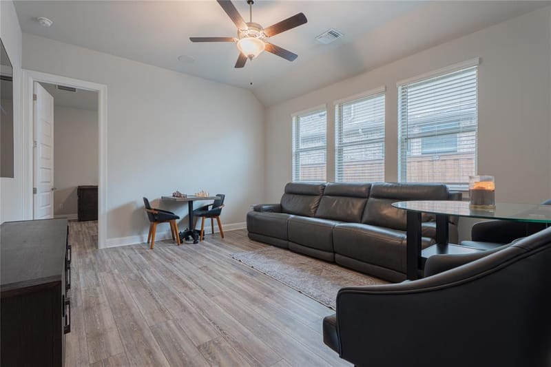 1924 Burton Hollow Way, McKinney TX 75071 - Photo 17
