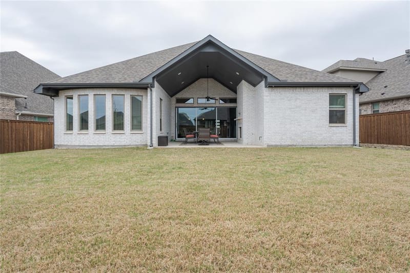 1924 Burton Hollow Way, McKinney TX 75071 - Photo 20