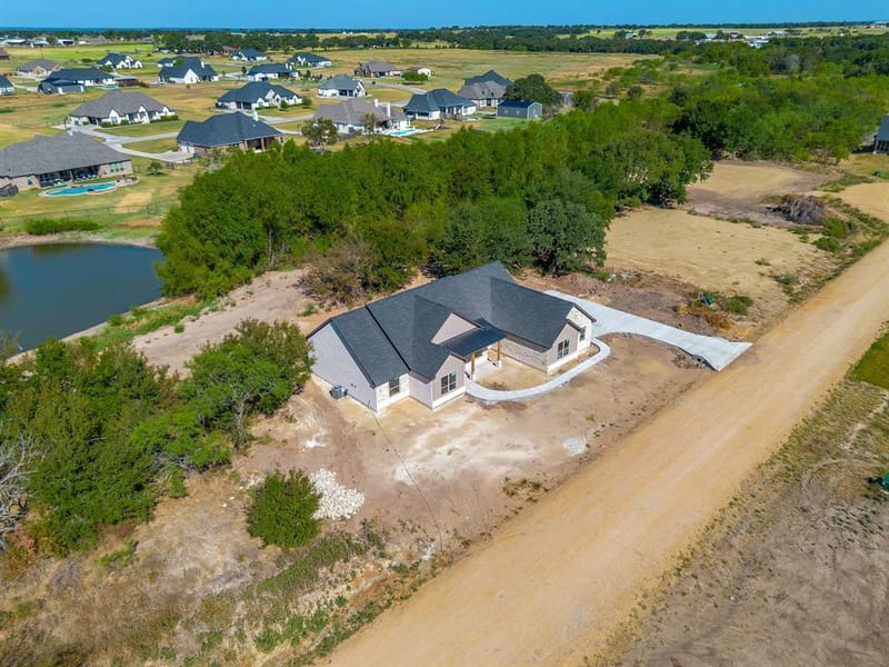 247 Jimmy Lane, Millsap TX 76066 - Photo 3
