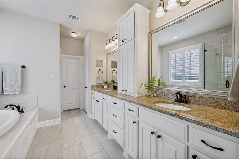 3036 Avondale, The Colony TX 75056 - Photo 22
