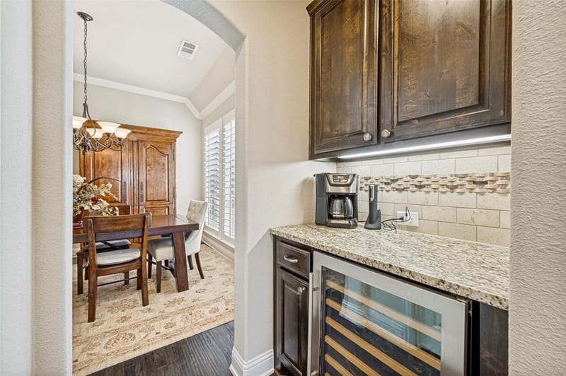 3036 Avondale, The Colony TX 75056 - Photo 9
