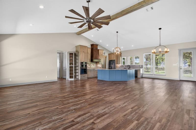 990 Doss Road, Millsap TX 76066 - Photo 15