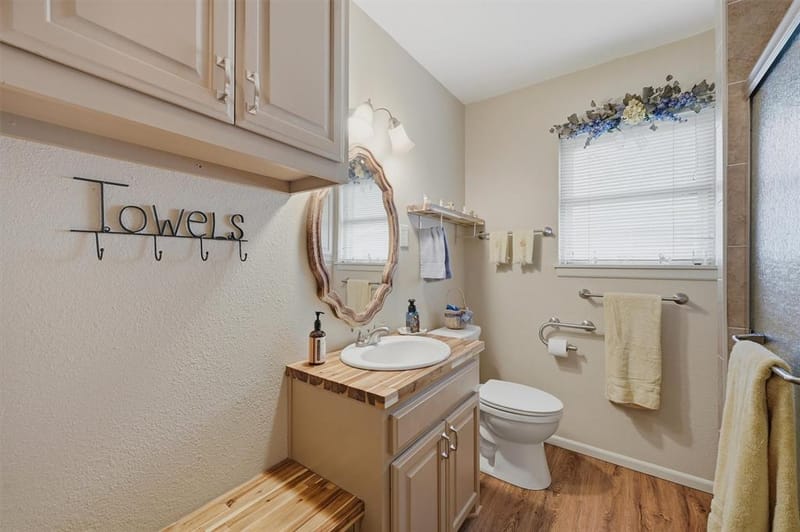 704 Abney Street, Whitesboro TX 76273 - Photo 24