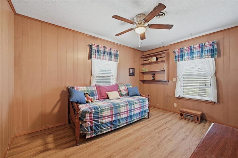 704 Abney Street, Whitesboro TX 76273 - Photo 19