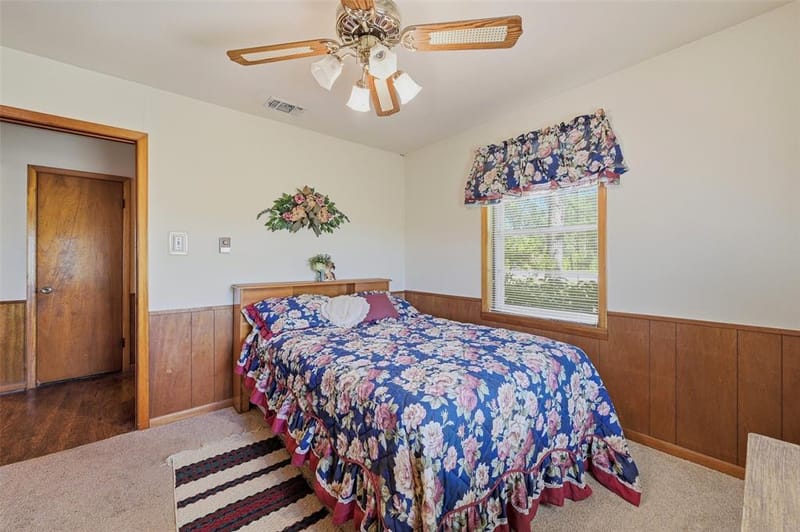 619 W Hayes Street, Savoy TX 75479 - Photo 22