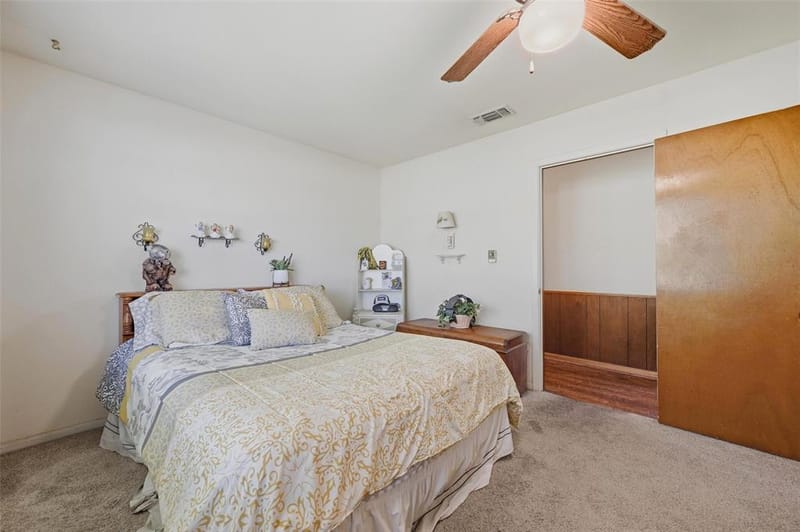 619 W Hayes Street, Savoy TX 75479 - Photo 20