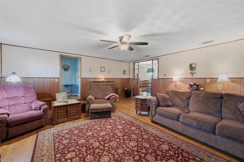 619 W Hayes Street, Savoy TX 75479 - Photo 8