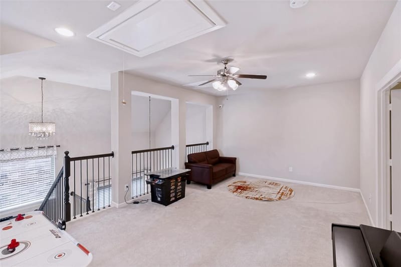 2805 Cole Castle Drive, Lewisville TX 75056 - Photo 8