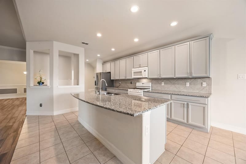 2100 Plamera Lane, Fort Worth TX 76131 - Photo 11