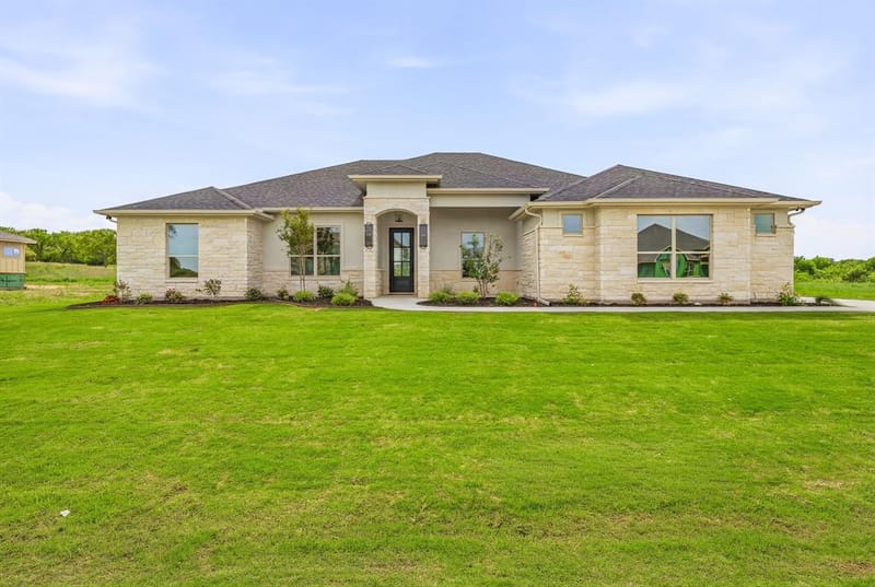 103 Eagle Court, Glen Rose TX 76077