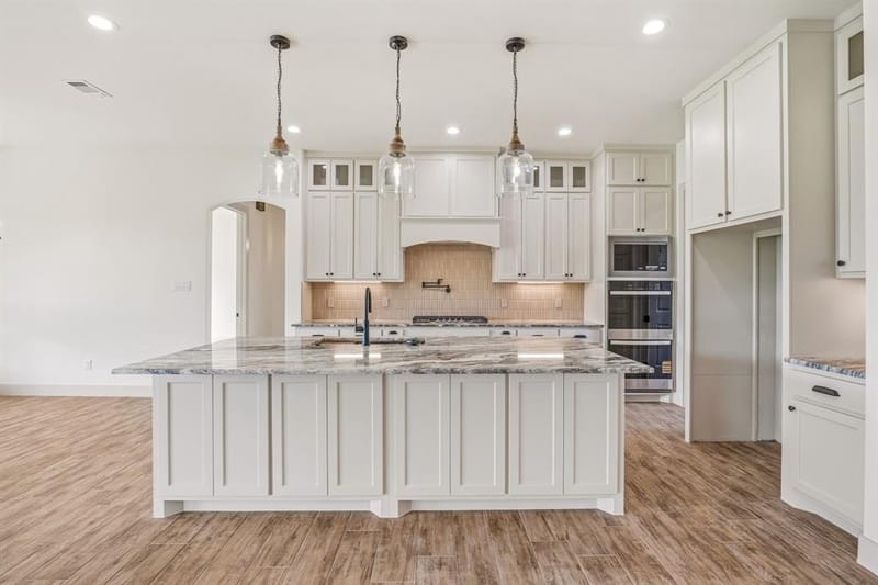 103 Eagle Court, Glen Rose TX 76077 - Photo 11