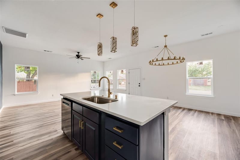 1014 Trinity Street, Cleburne TX 76031 - Photo 8