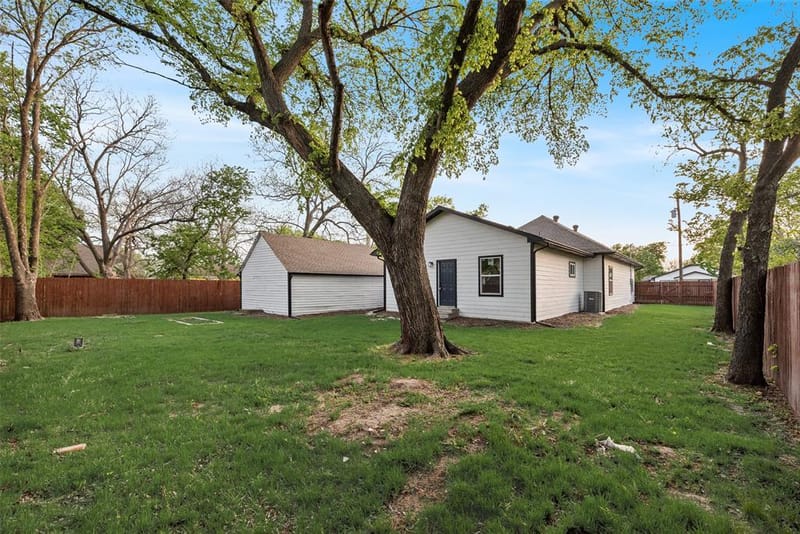 1014 Trinity Street, Cleburne TX 76031 - Photo 21