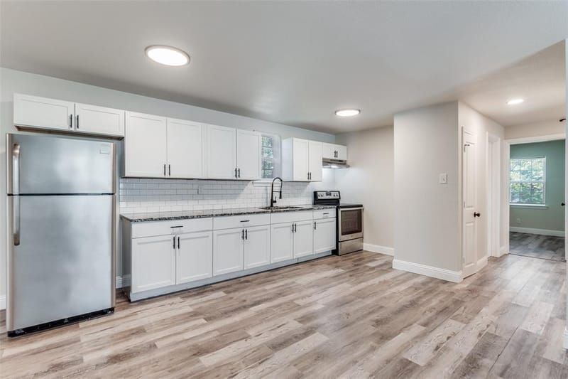 6352 Latta Street, Dallas TX 75227 - Photo 9