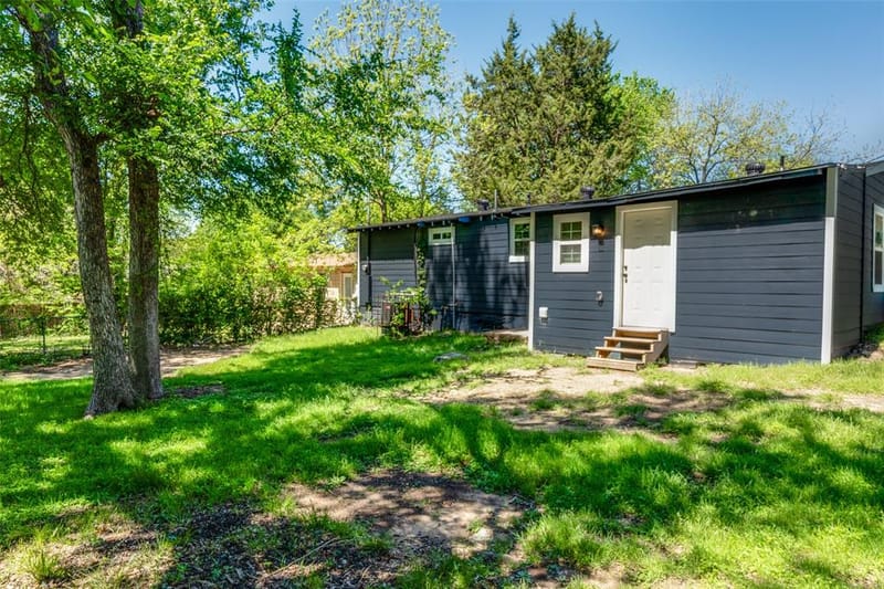 6352 Latta Street, Dallas TX 75227 - Photo 24