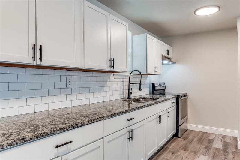 6352 Latta Street, Dallas TX 75227 - Photo 10