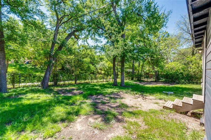 6352 Latta Street, Dallas TX 75227 - Photo 25