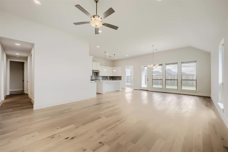 11404 Jackloe Street, Fort Worth TX 76052 - Photo 5