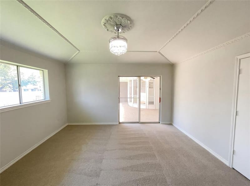 2800 N Surrey Drive, Carrollton TX 75006 - Photo 9