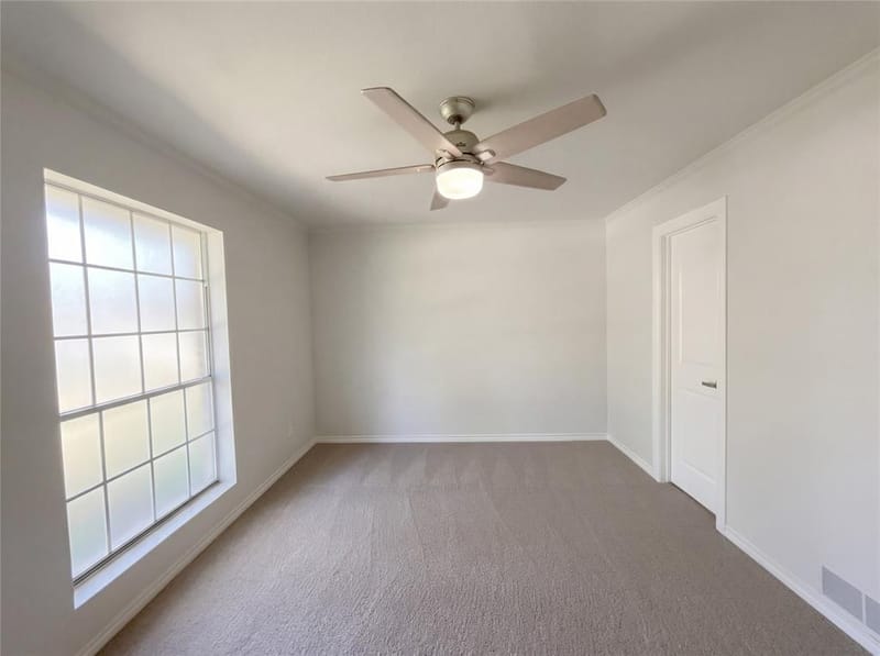2800 N Surrey Drive, Carrollton TX 75006 - Photo 4