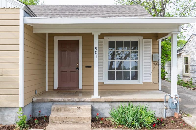 901 6th Street, Brownwood TX 76801 - Photo 2
