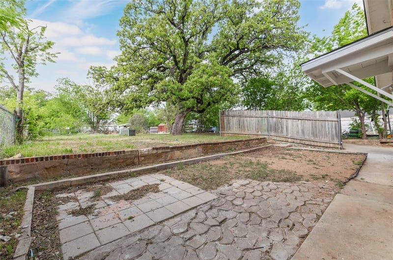 901 6th Street, Brownwood TX 76801 - Photo 26