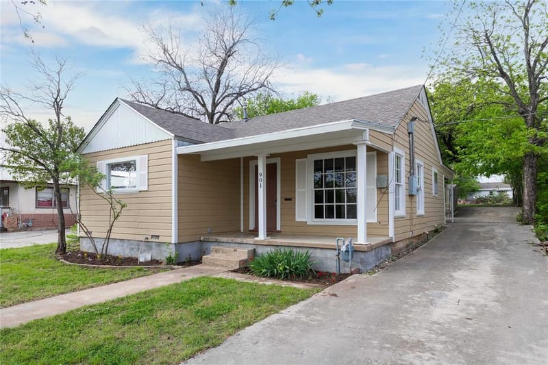 901 6th Street, Brownwood TX 76801 - Photo 3