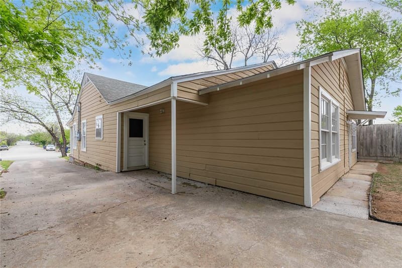 901 6th Street, Brownwood TX 76801 - Photo 30