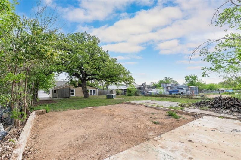 901 6th Street, Brownwood TX 76801 - Photo 29