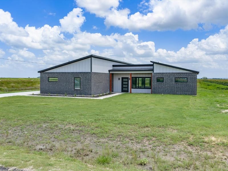 2091 Goodwyn Road, Avalon TX 76623 - Photo 3