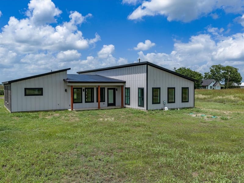 2091 Goodwyn Road, Avalon TX 76623 - Photo 10