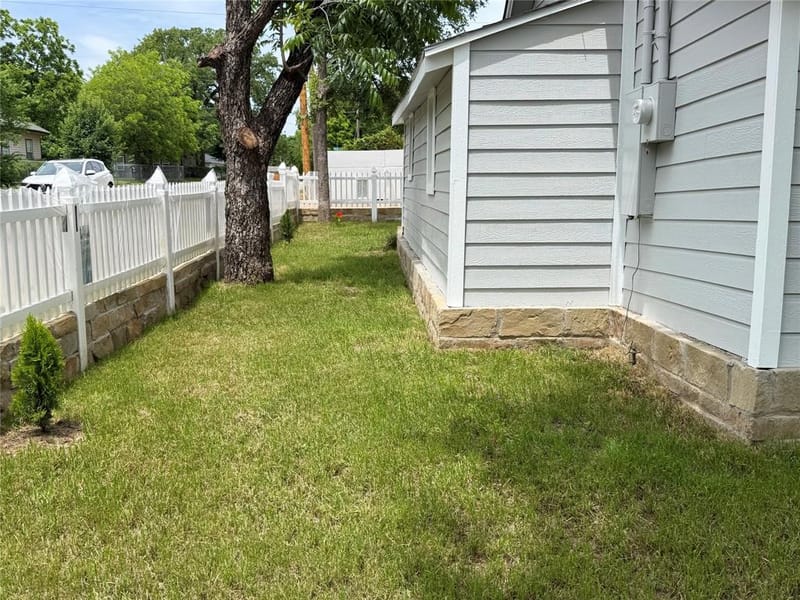 701 Olive Street, Cleburne TX 76031 - Photo 26
