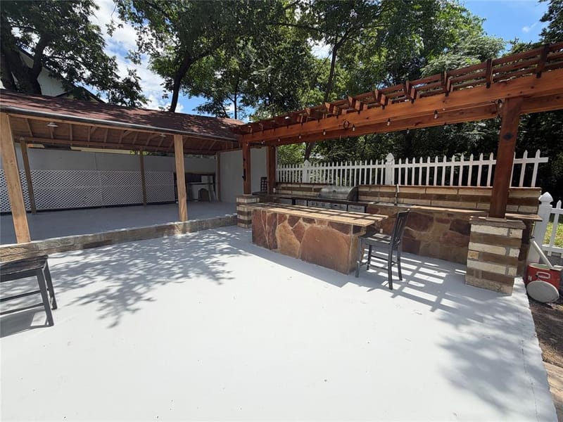 701 Olive Street, Cleburne TX 76031 - Photo 32