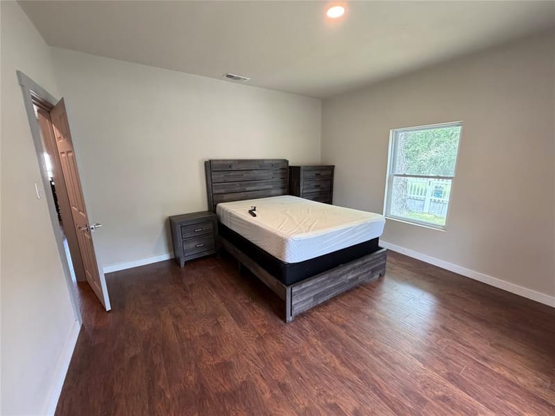 701 Olive Street, Cleburne TX 76031 - Photo 11