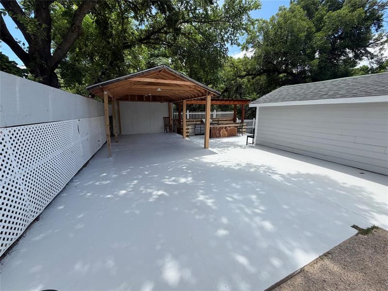 701 Olive Street, Cleburne TX 76031 - Photo 29
