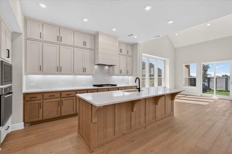 1304 Periwinkle Drive, Celina TX 75009 - Photo 2