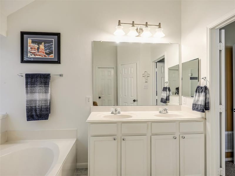 10717 Brandenberg Drive, Frisco TX 75035 - Photo 20