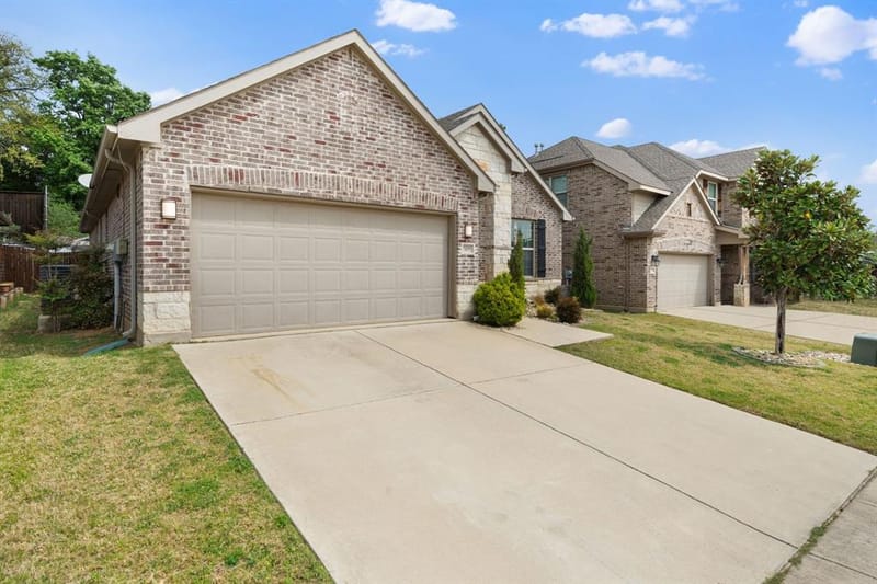 7409 Bishop Pine Road, Denton TX 76208 - Photo 2