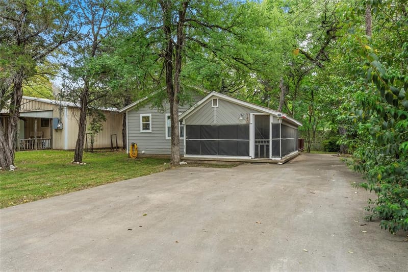 140 County Road 1764, Clifton TX 76634 - Photo 6