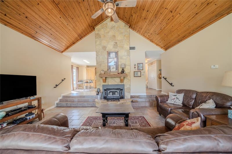 343 County Road 2938 N, Pittsburg TX 75686 - Photo 12