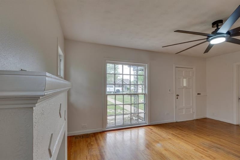 617 Wilson Street, Lancaster TX 75146 - Photo 6