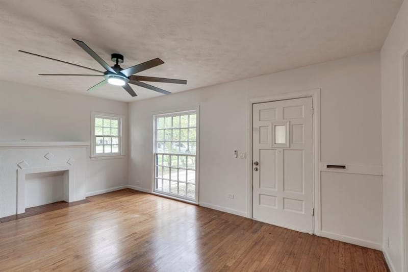 617 Wilson Street, Lancaster TX 75146 - Photo 5